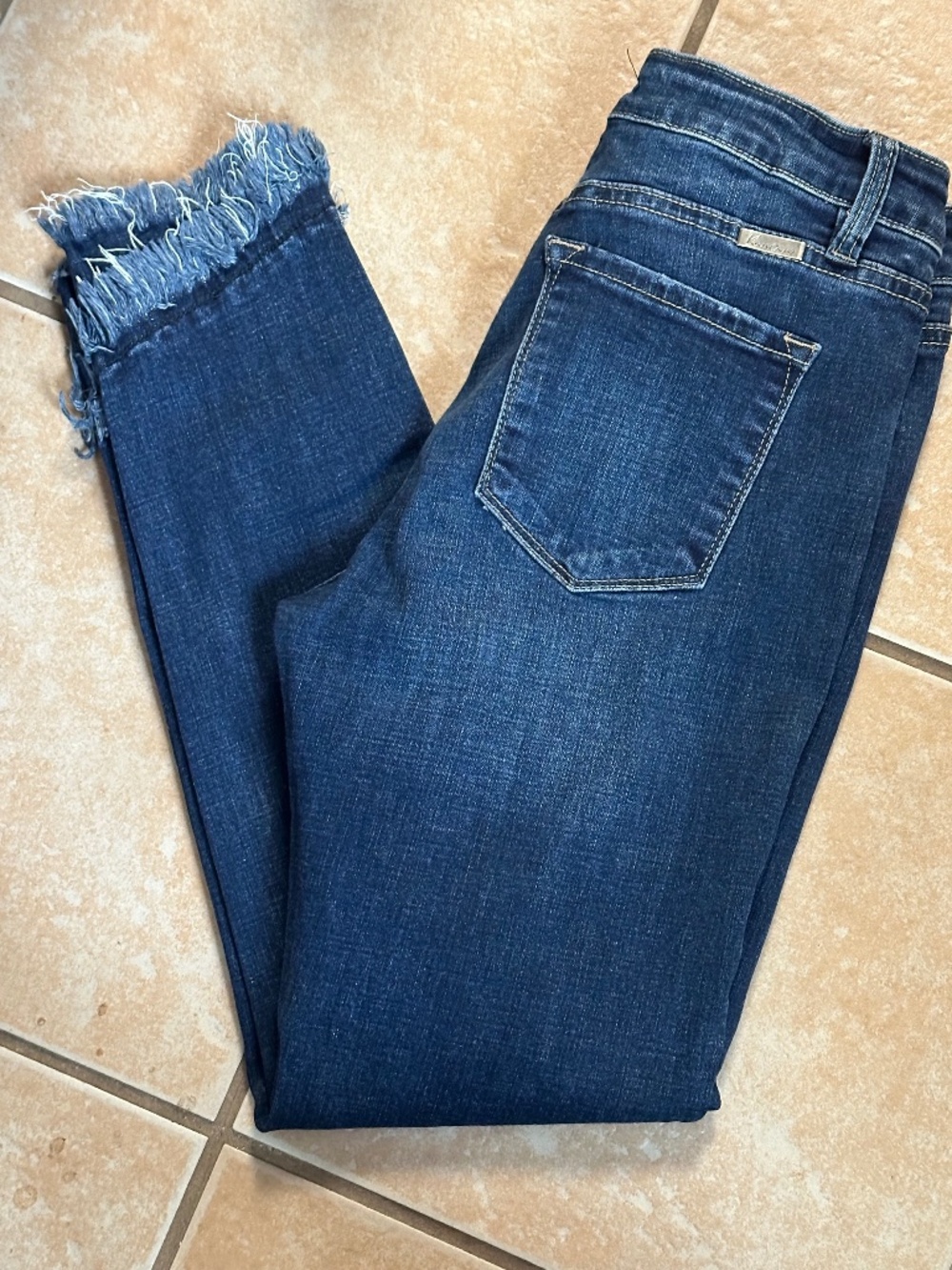 KANCAN JEANS